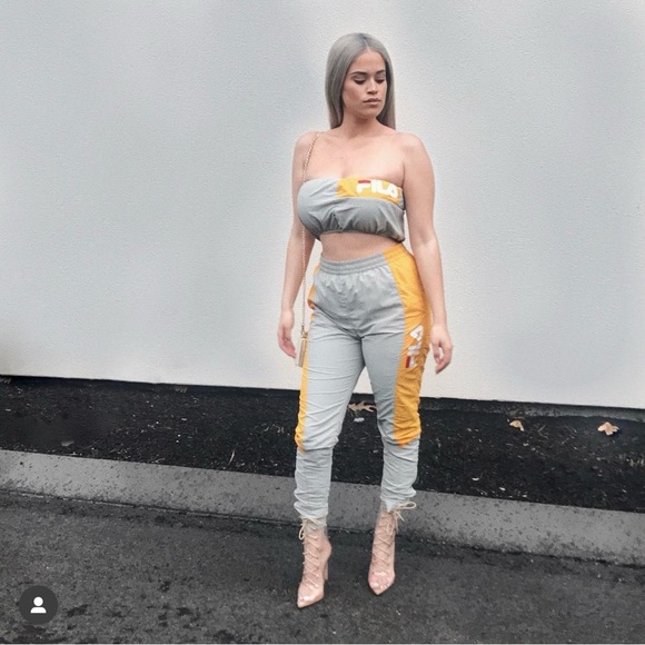 FILA + UO Barnet Wind Pant | CUSTOM MADE SET | BAD BUNNY CONCERT OUTFIT - Picture 2 of 11